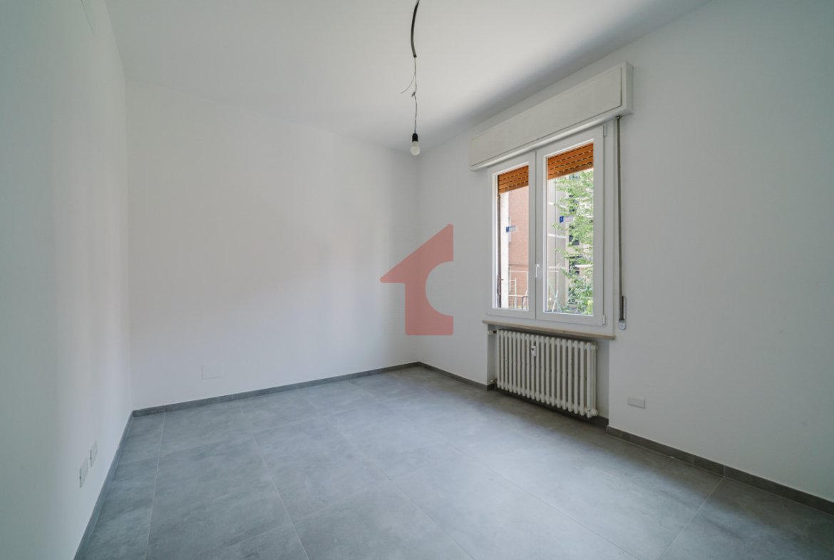Elegante Appartamento Trilocale in Vendita a Parma – Cittadella