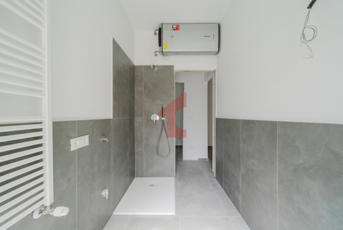 Elegante Appartamento Trilocale in Vendita a Parma – Cittadella