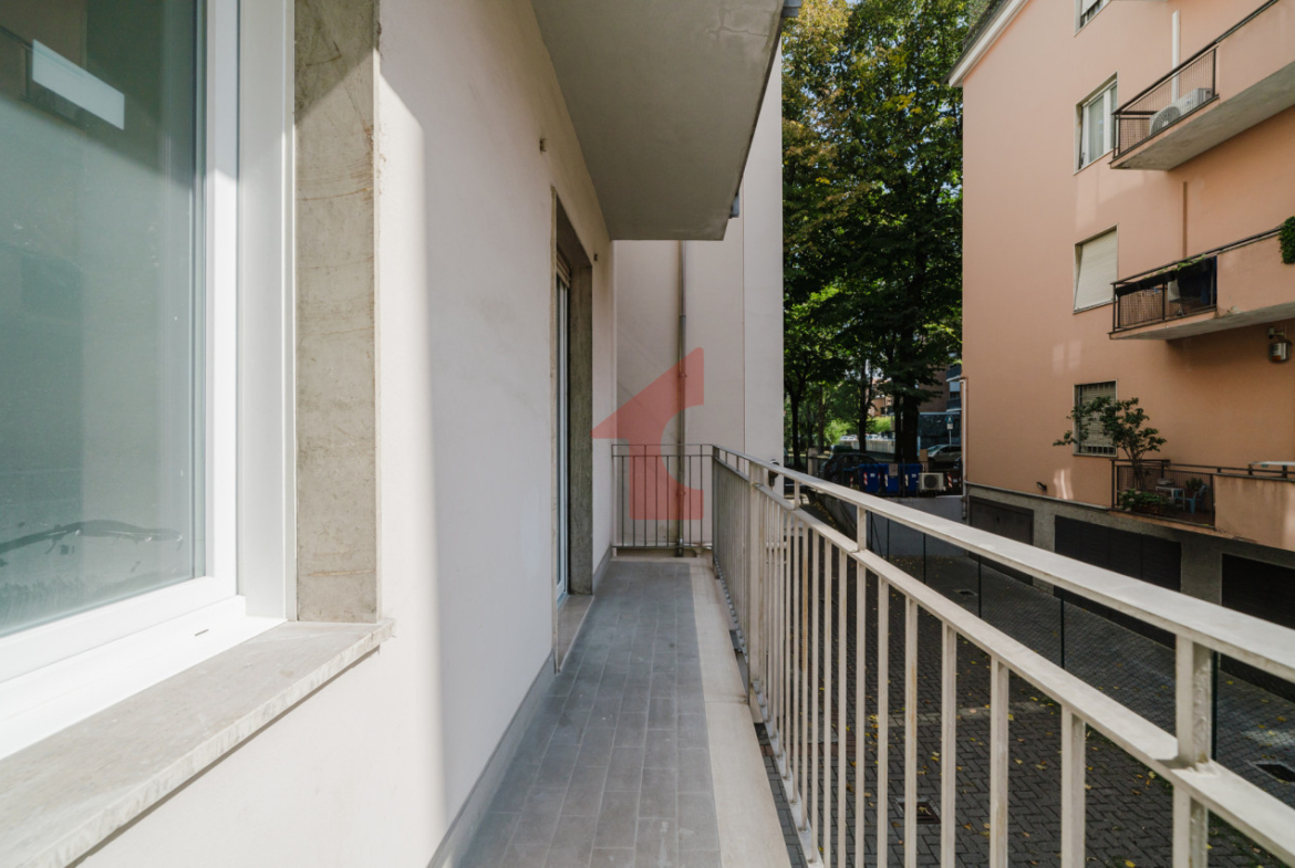 Elegante Appartamento Trilocale in Vendita a Parma – Cittadella