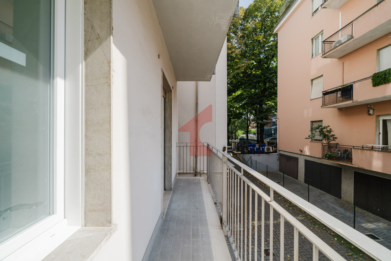 Elegante Appartamento Trilocale in Vendita a Parma – Cittadella